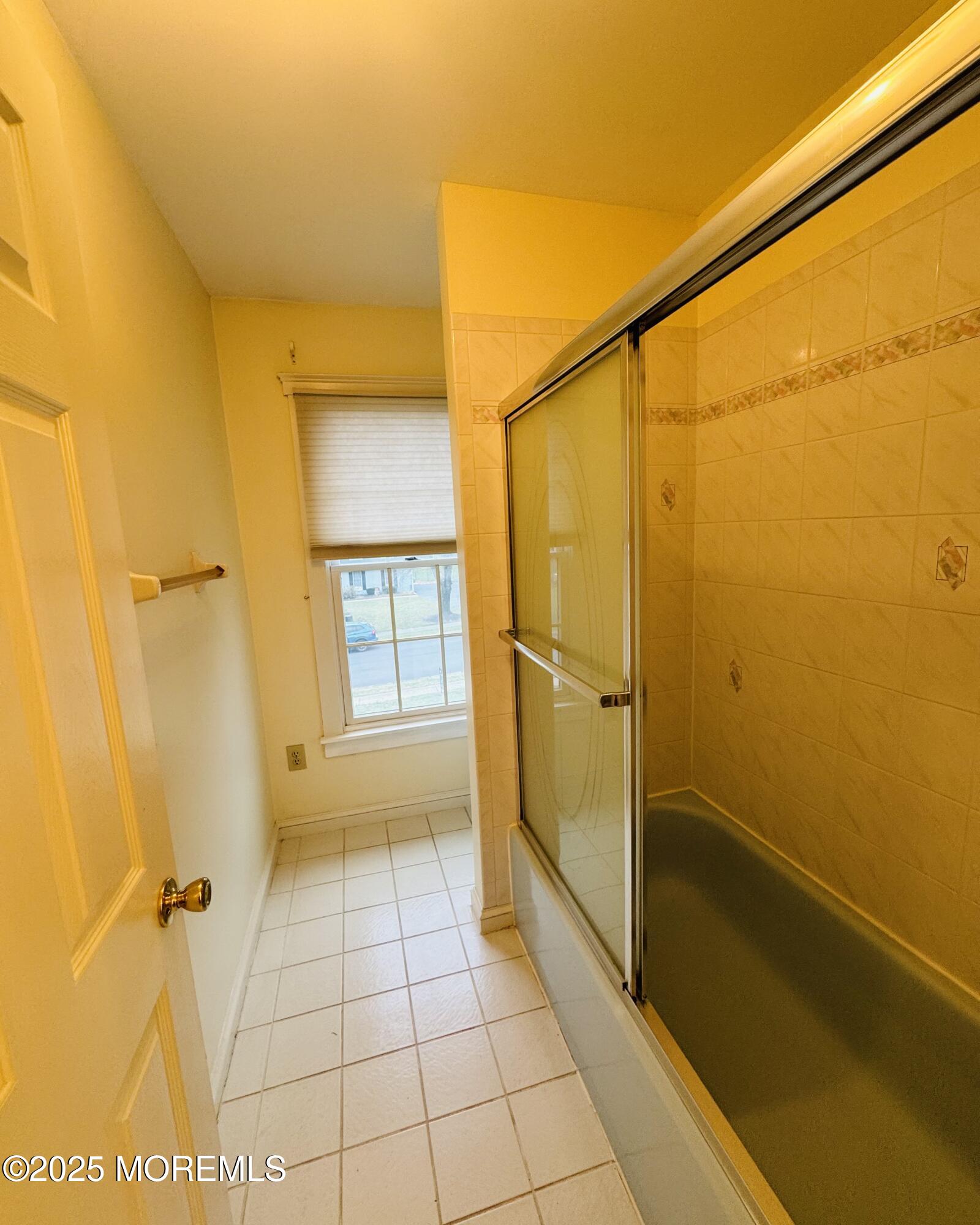 8 Ivy Lane Wrightstown, NJ 08562 - Photo 81 of 106 Full Bath #2