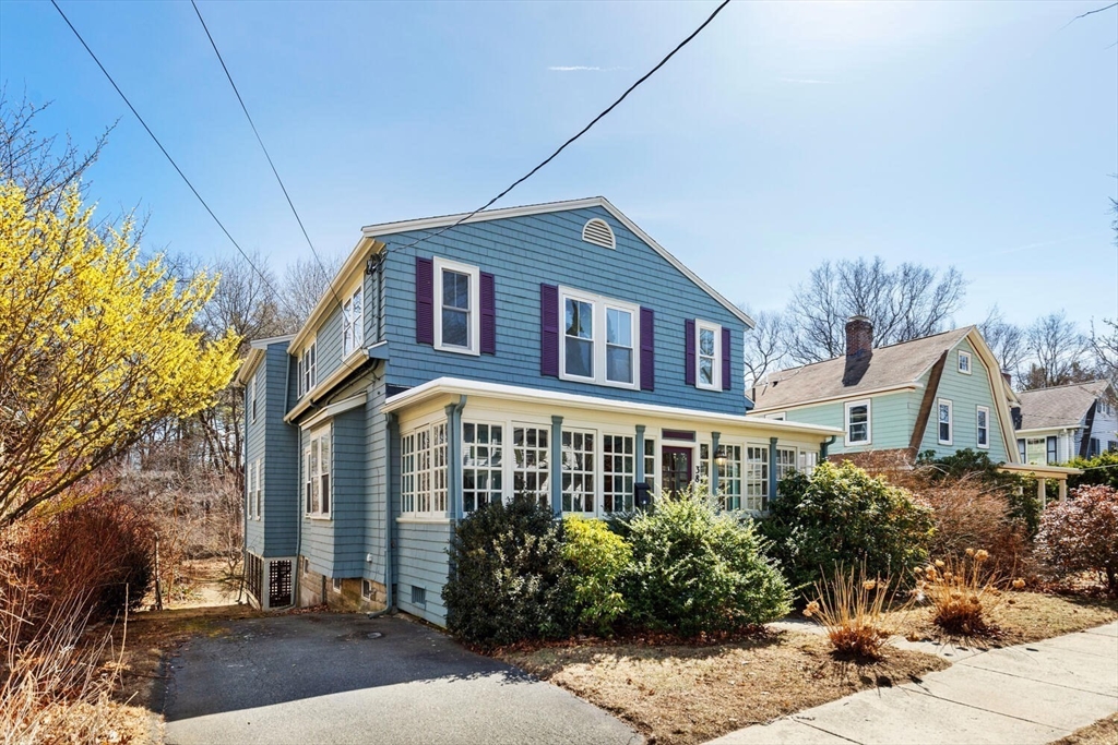 38 High Haith Road Arlington, MA 02476 - Photo 3 of 42 Gallery Image 3
