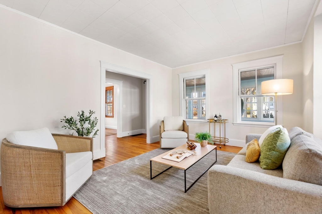 38 High Haith Road Arlington, MA 02476 - Photo 7 of 42 Gallery Image 7
