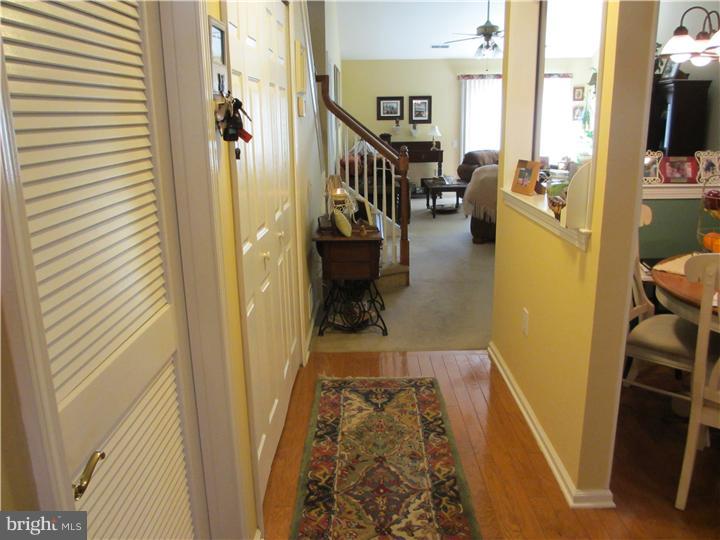 6 Brecht Road Hamilton Square, NJ 08690 - Photo 3 of 24