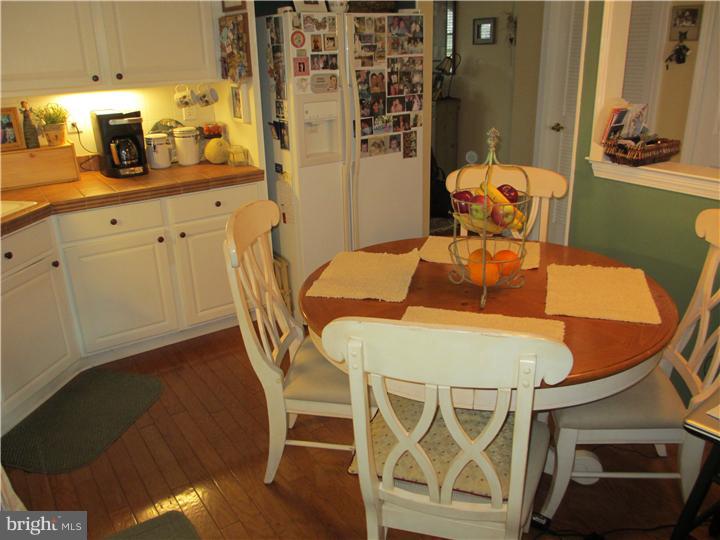 6 Brecht Road Hamilton Square, NJ 08690 - Photo 9 of 24
