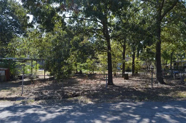 $32,500 | 7704 Private Road 7704 Road, Unit 7704, Emory, TX 75440