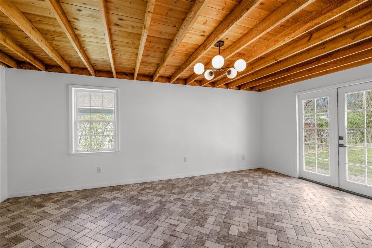 5626 Lamb Road Arlington, TN 38002 - Photo 17 of 33 a view of an empty room