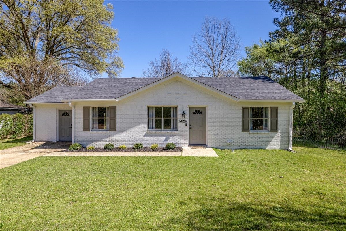 5626 Lamb Road Arlington, TN 38002 - Photo 28 of 33 a front view of house with yard and green space