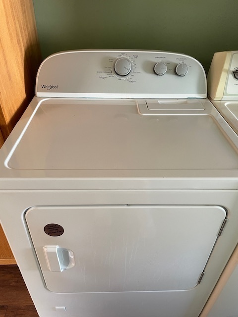 895 Cherry Street Manteno, IL 60950 - Photo 15 of 38 a close up view of washer and dryer