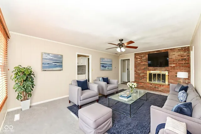 $239,900 | 1815 Hillcrest Avenue, Anderson, IN 46011