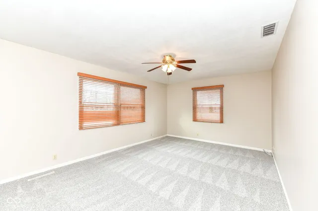 $239,900 | 1815 Hillcrest Avenue, Anderson, IN 46011