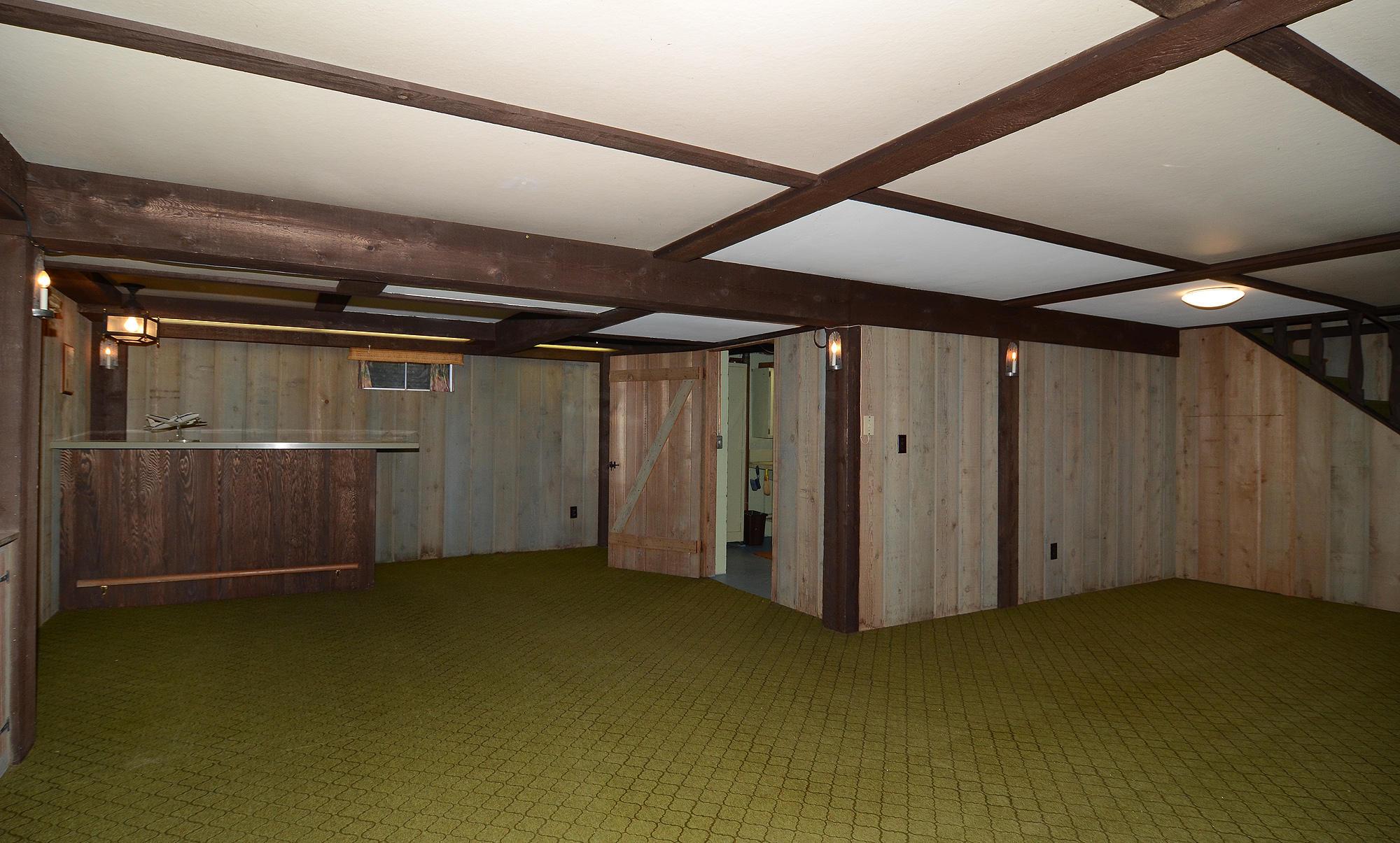 933 Greenridge Road Columbus, OH 43235 - Photo 26 of 32 Gallery Image 26