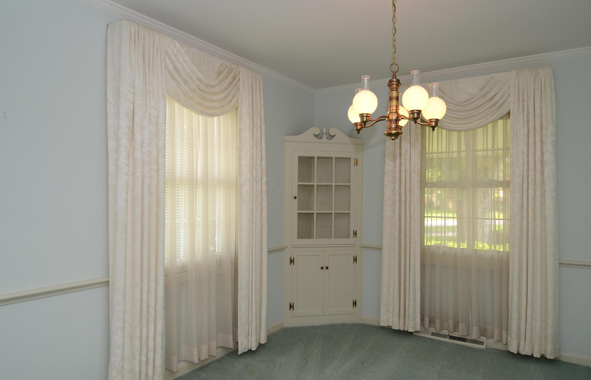933 Greenridge Road Columbus, OH 43235 - Photo 30 of 32 Gallery Image 30