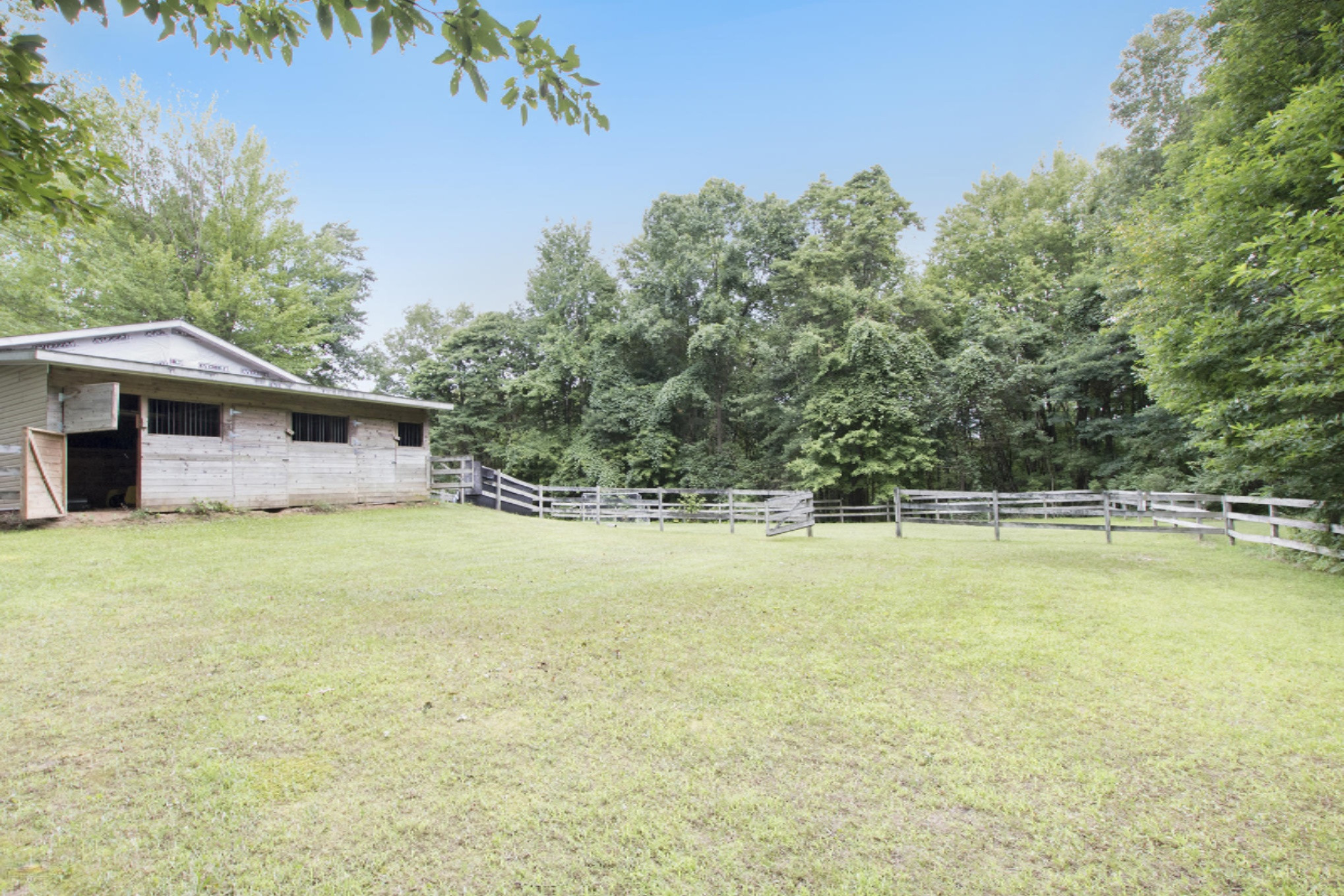 10190 Dutch Settlement Road Marcellus, MI 49067 - Photo 14 of 54 IMG_9767