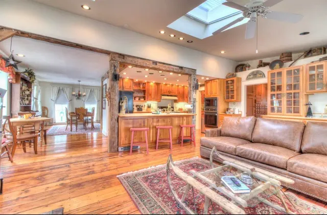 $799,000 | 41 Lawrence Hill Road, Weston, VT 05161