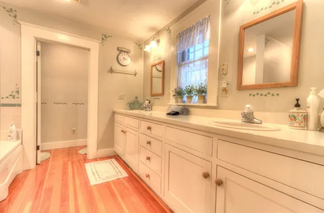 $719,000 | 41 Lawrence Hill Road, Weston, VT 05161