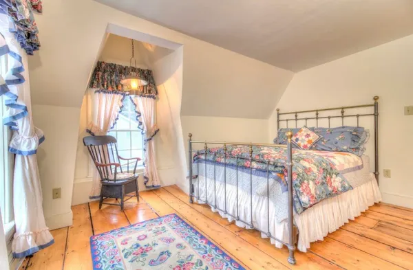 $699,000 | 41 Lawrence Hill Road, Weston, VT 05161