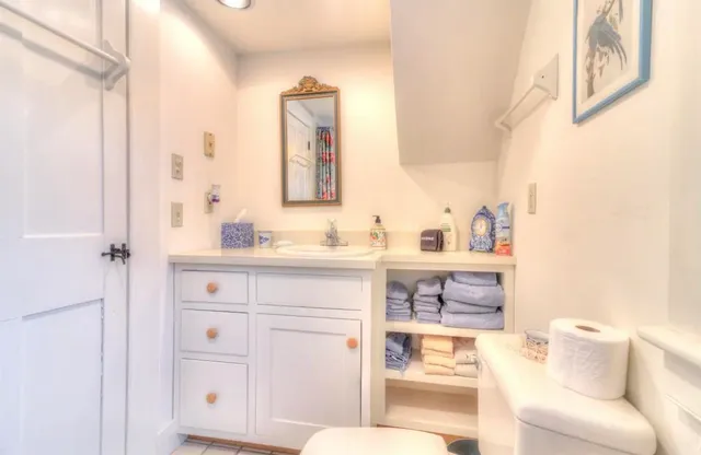 $719,000 | 41 Lawrence Hill Road, Weston, VT 05161