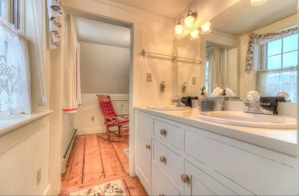 $699,000 | 41 Lawrence Hill Road, Weston, VT 05161