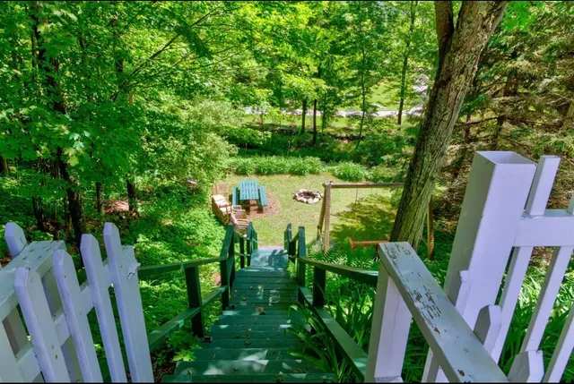 $799,000 | 41 Lawrence Hill Road, Weston, VT 05161