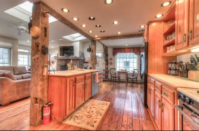 $719,000 | 41 Lawrence Hill Road, Weston, VT 05161