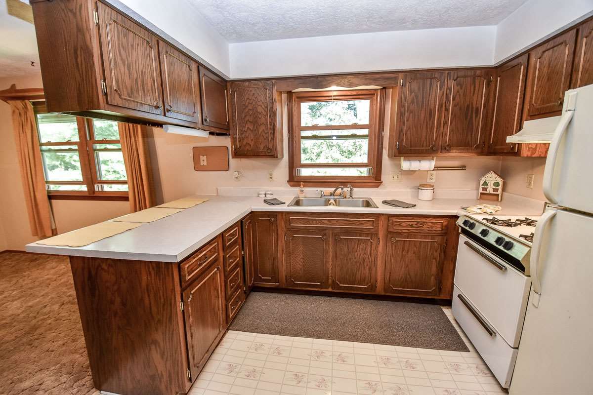 710 South Kirby Road Bloomington, IN 47403 - Photo 16 of 22 Gallery Image 16