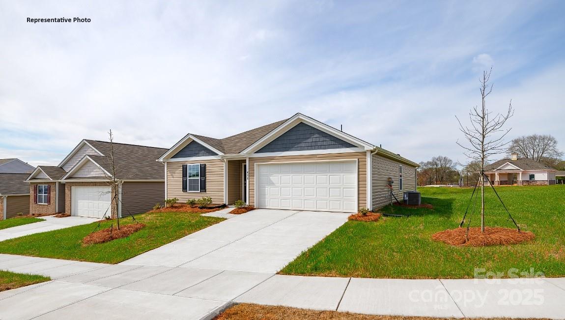 1766 Falls Cove Road Newton, NC 28658 - Photo 3 of 23 Gallery Image 3