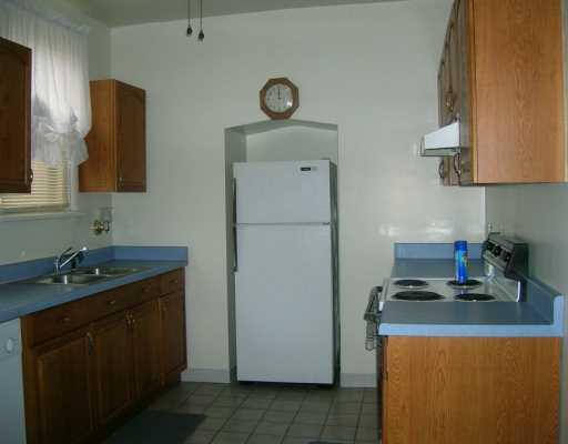 1507 State Avenue Coraopolis, PA 15108 - Photo 5 of 8 Kitchen.