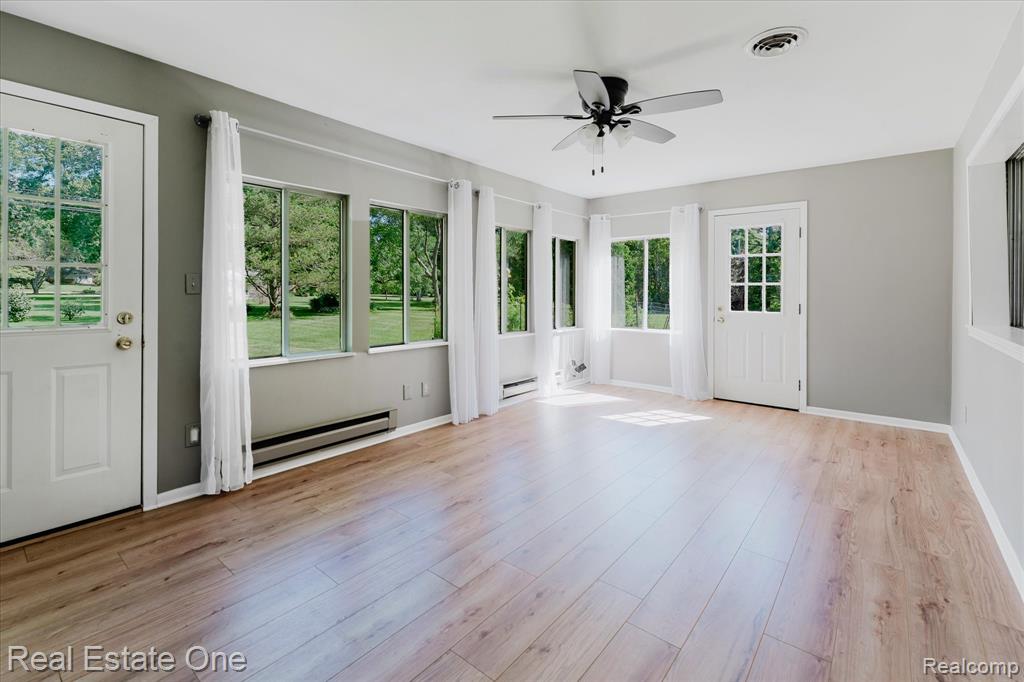 2270 Kingsford Road Rochester Hills, MI 48309 - Photo 19 of 43