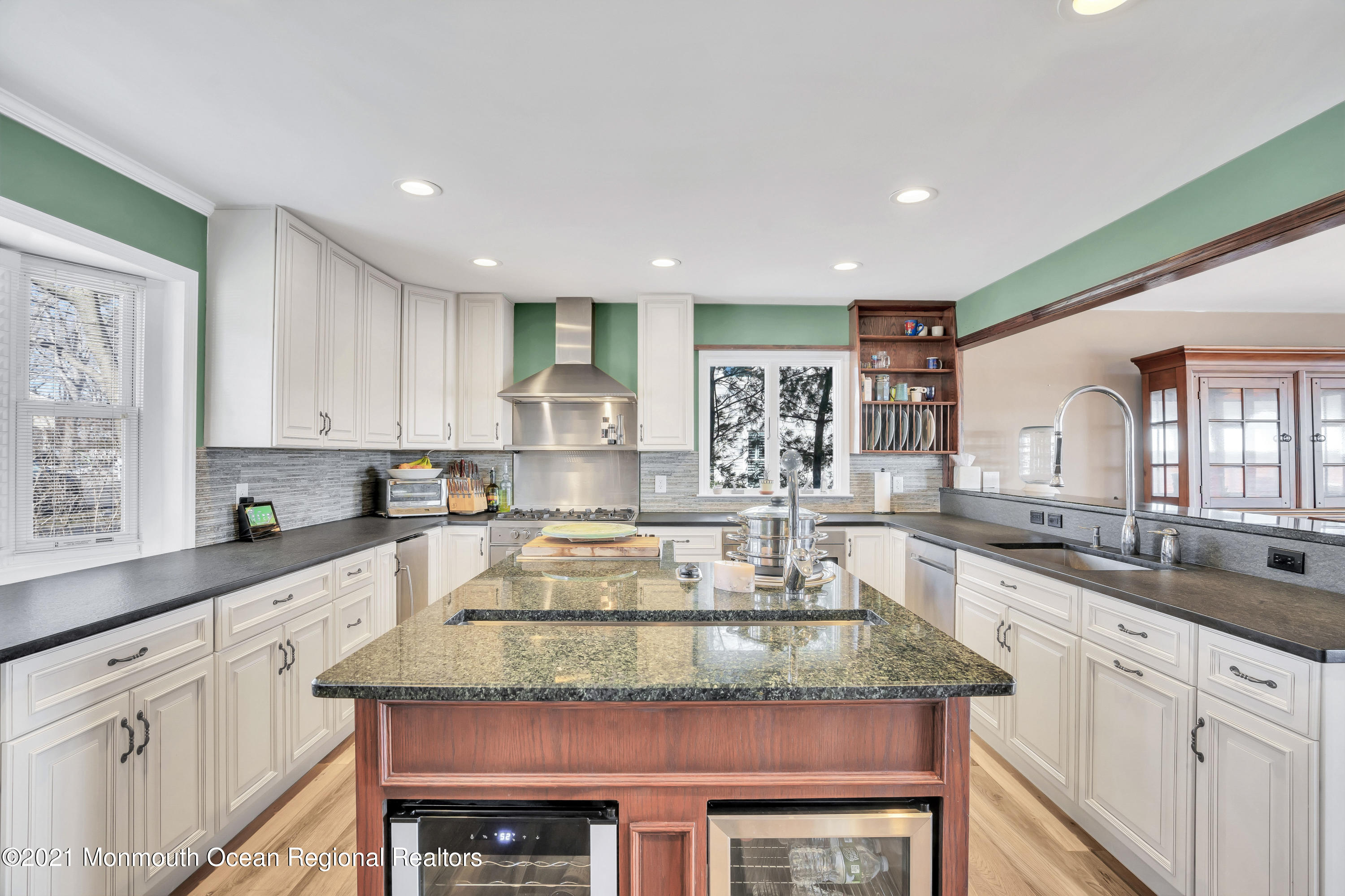 139 Riverside Drive North Brick, NJ 08724 - Photo 11 of 67 011_dsc07700