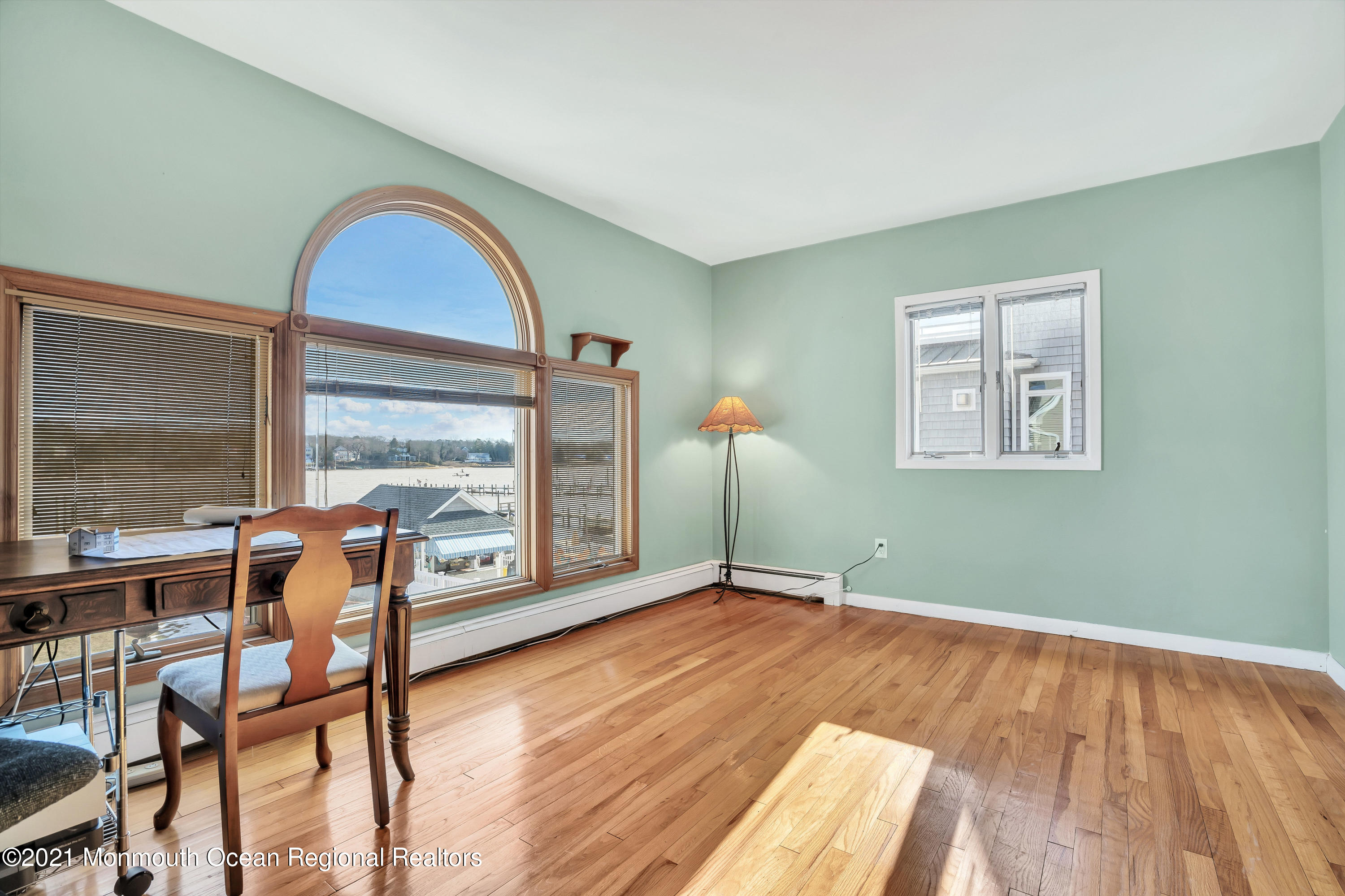139 Riverside Drive North Brick, NJ 08724 - Photo 33 of 67 a view of a livingroom with furniture and window