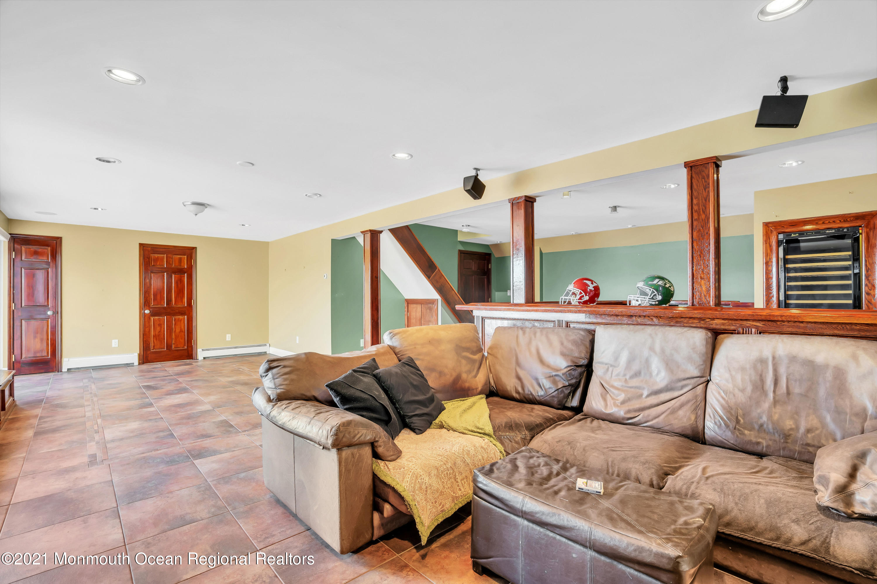 139 Riverside Drive North Brick, NJ 08724 - Photo 54 of 67 a living room with furniture and a large window
