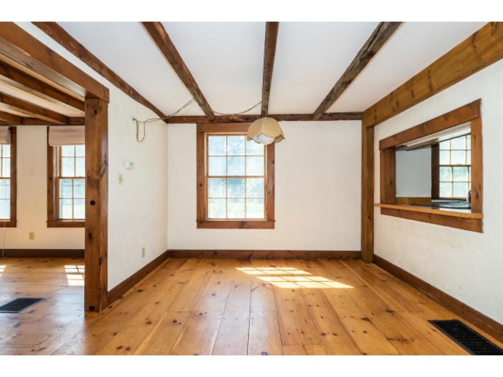 370 Pond Hill Road Barrington, NH 03825 - Photo 10 of 32 Gallery Image 10