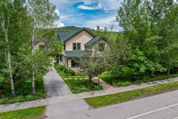 $3,875,000 | 513 7th Street, Steamboat Springs, CO 80487