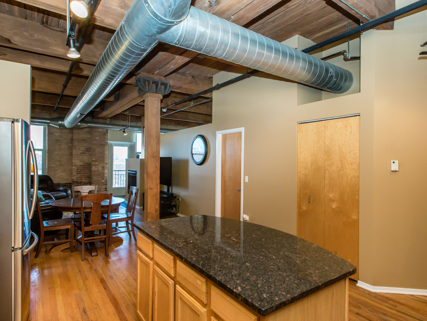 1500 West Monroe Street, Unit 524 Chicago, IL 60607 - Photo 9 of 20 a view of swimming pool