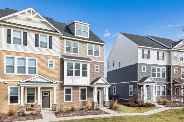 $395,000 | 573 Satori Way, Chaska, MN 55318