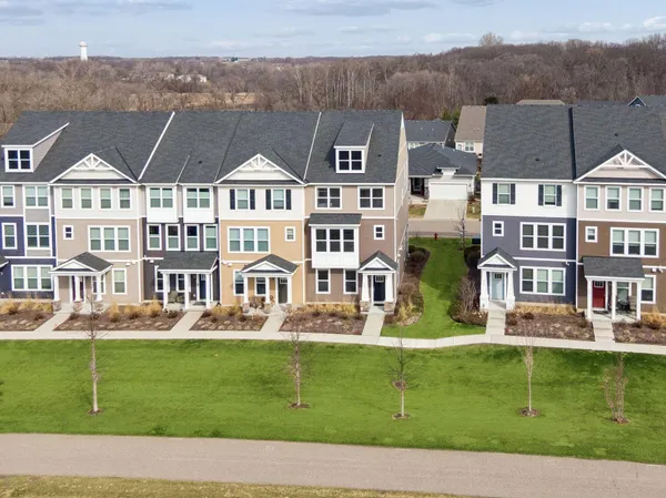 $395,000 | 573 Satori Way, Chaska, MN 55318