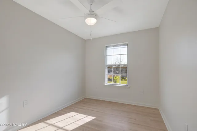 $1,325 | 121 Courtney Drive, Duson, LA 70529