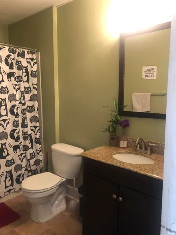 $700 | 423 South Fess Avenue, Unit 5, Bloomington, IN 47401