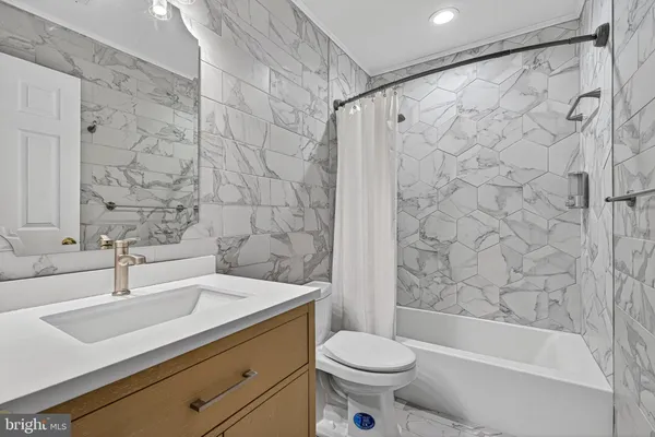 $349,900 | 12 Parkhill Place, Baltimore, MD 21236