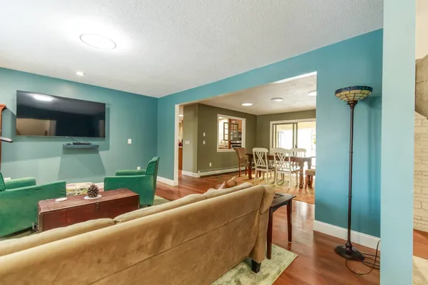$590,000 | 1322 Main Street, Dublin, NH 03444