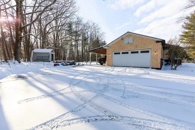 $600,000 | 1322 Main Street, Dublin, NH 03444