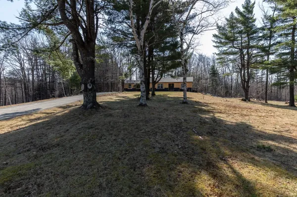 $590,000 | 1322 Main Street, Dublin, NH 03444
