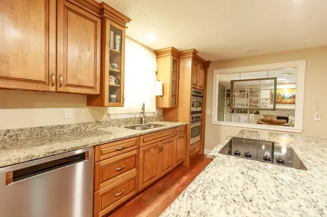 $600,000 | 1322 Main Street, Dublin, NH 03444