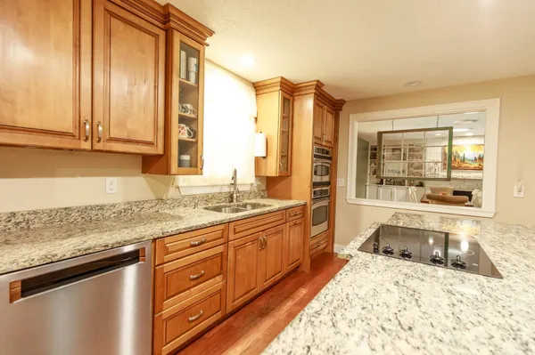 $590,000 | 1322 Main Street, Dublin, NH 03444