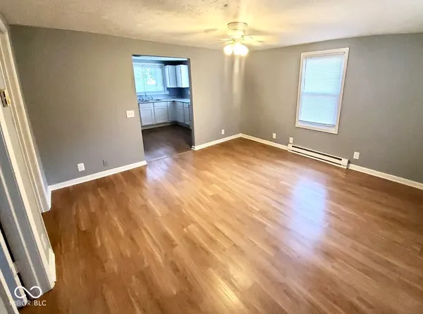 $158,400 | 321 Monroe Street, Fortville, IN 46040