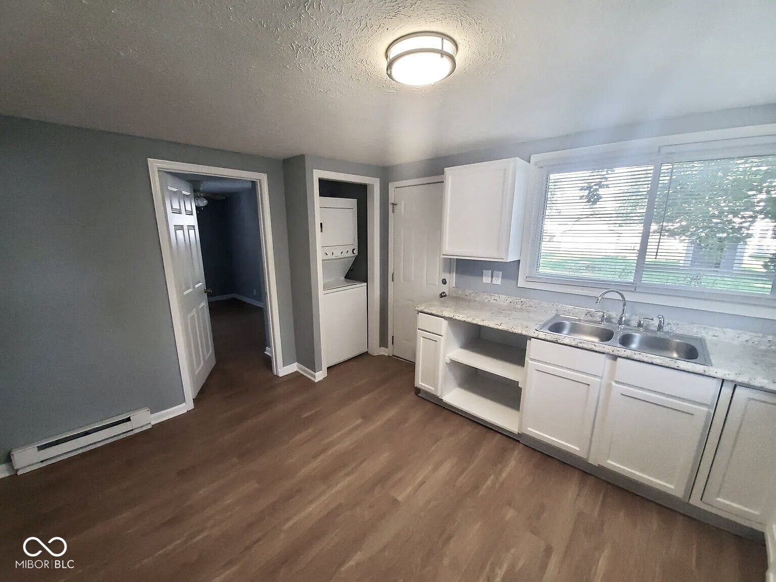 321 Monroe Street Fortville, IN 46040 - Photo 4 of 12