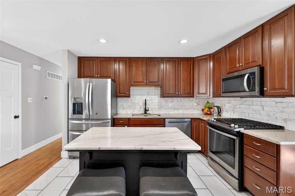 304 Wembley Lane Manchester, MO 63021 - Photo 13 of 41