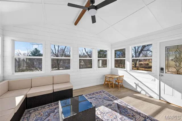 $399,000 | 304 Wembley Lane, Manchester, MO 63021