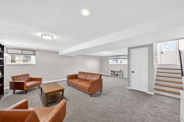 $399,000 | 304 Wembley Lane, Manchester, MO 63021