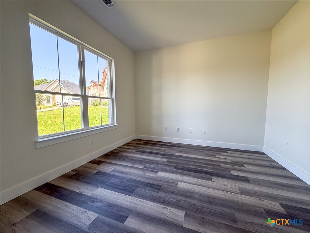 4415 Austin Circle Temple, TX 76502 - Photo 6 of 27