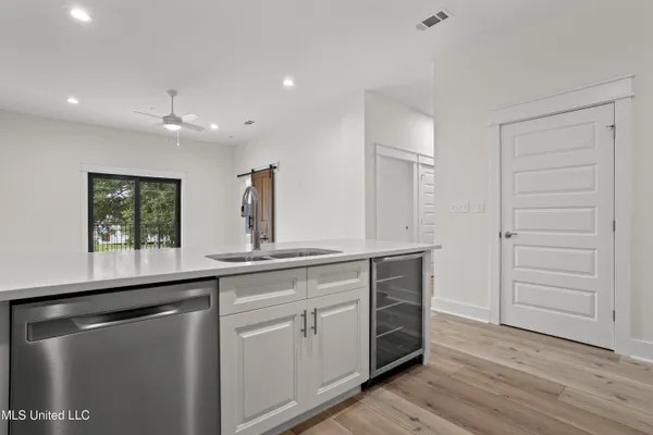 $759,900 | 124 Court Street, Unit 302, Bay St. Louis, MS 39520