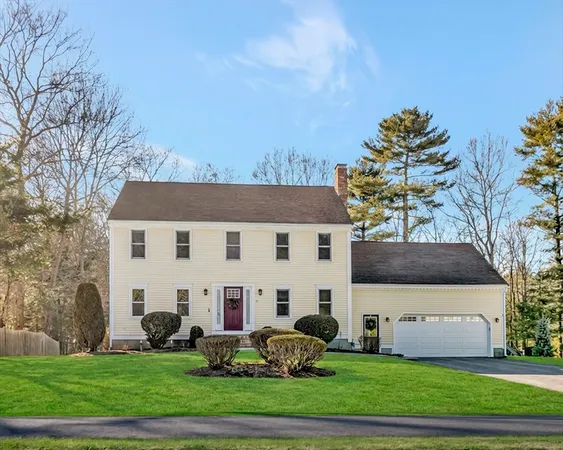 $924,900 | 7 Fieldstone Drive, Mansfield, MA 02048