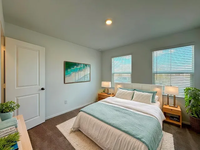 $1,600 | 184 Chapel Beck Drive, Kyle, TX 78640